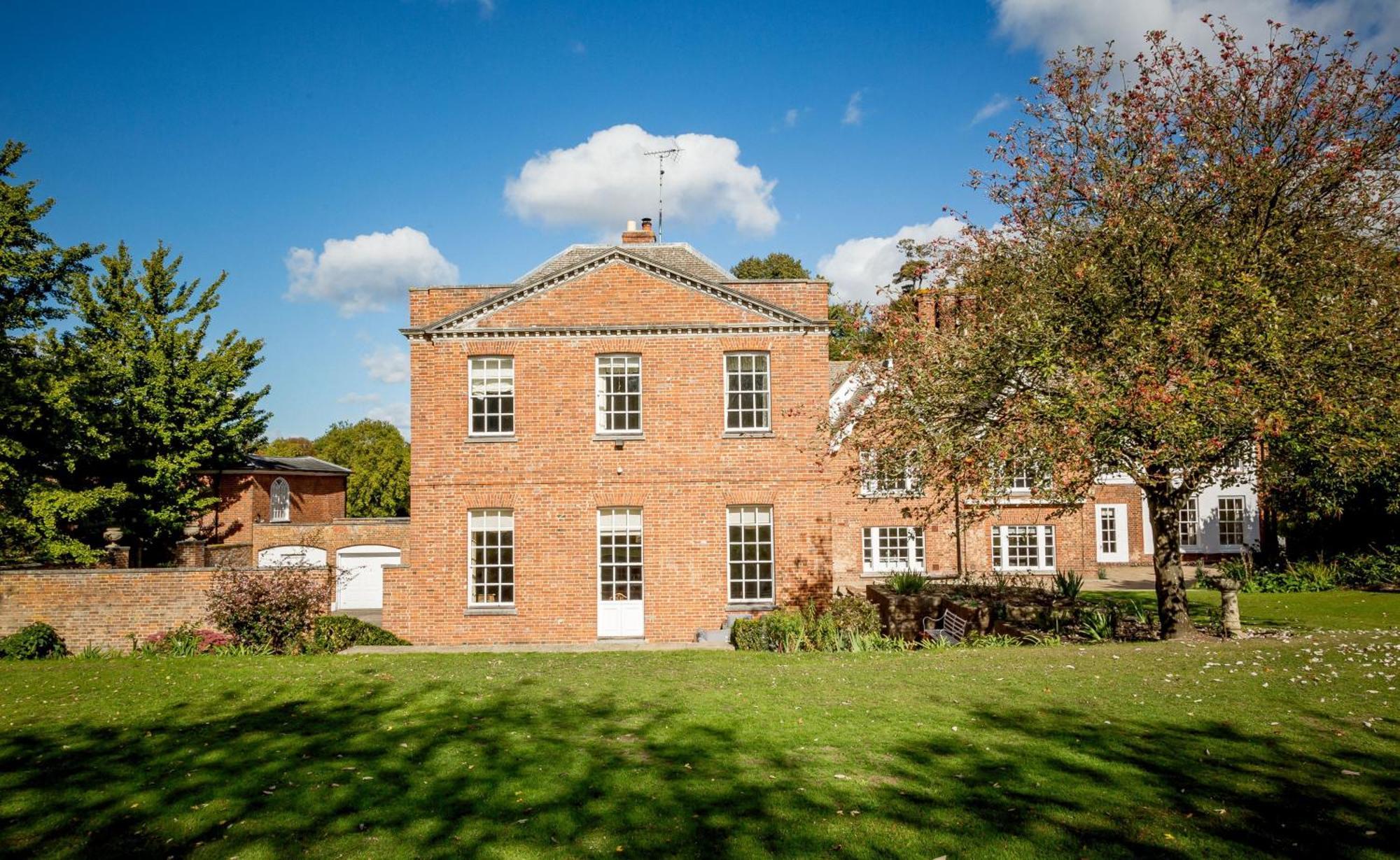 Villa Abbey House By Group Retreats Saffron Walden Esterno foto