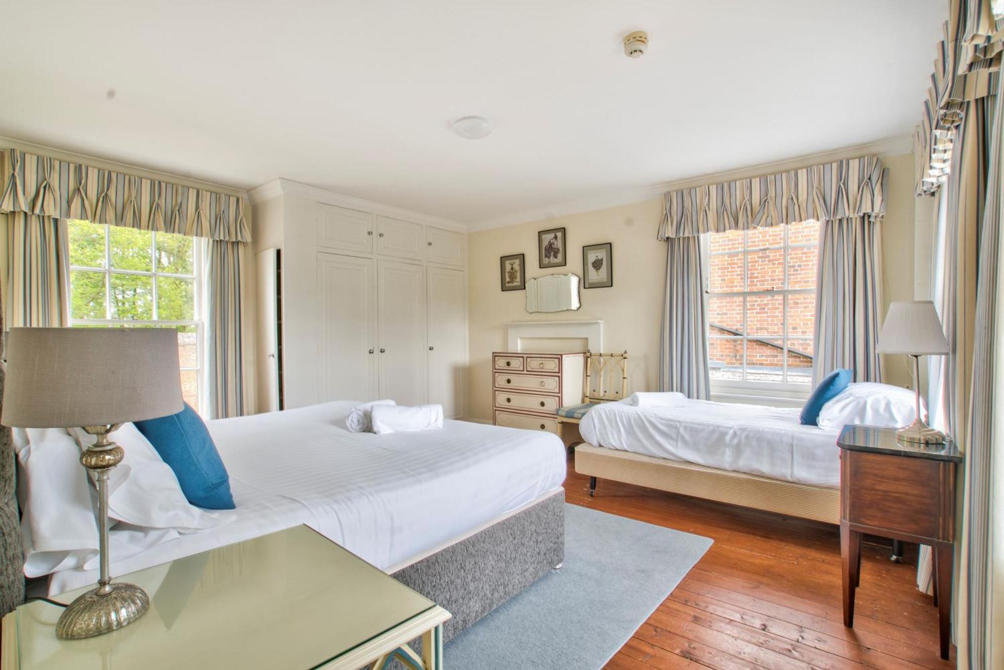 Villa Abbey House By Group Retreats Saffron Walden Esterno foto
