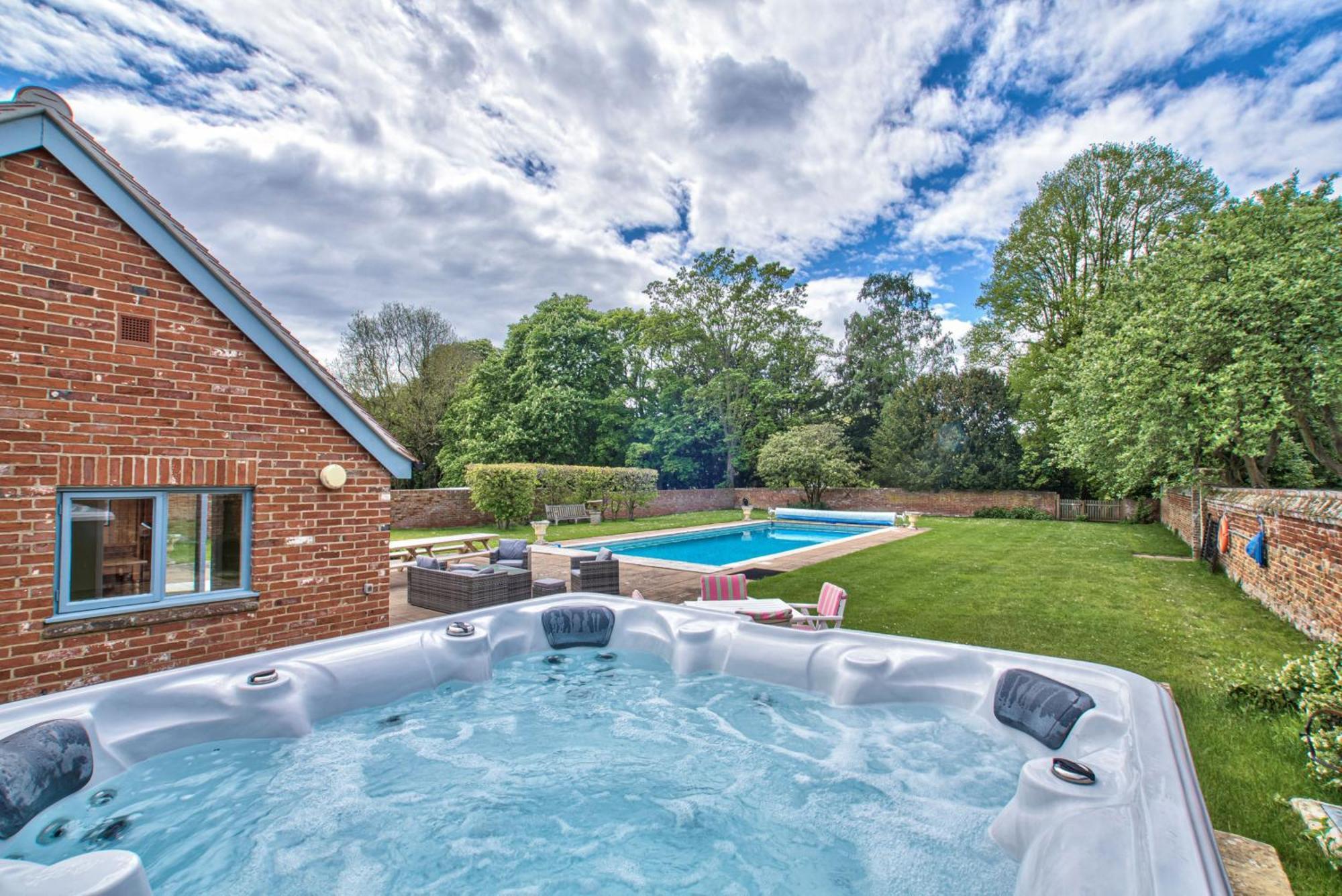 Villa Abbey House By Group Retreats Saffron Walden Esterno foto